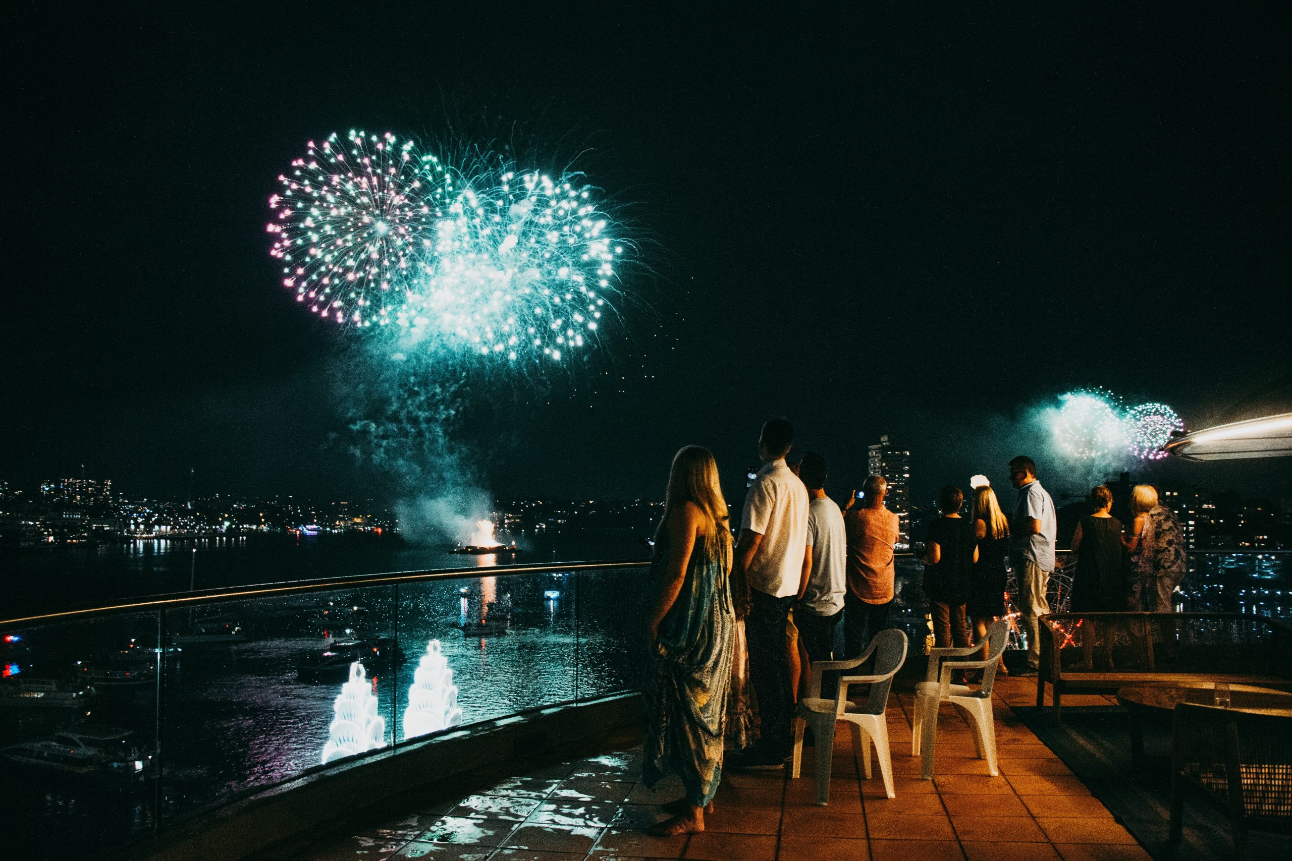 The Perfect Engagement Party Venue: Windows on the Lake